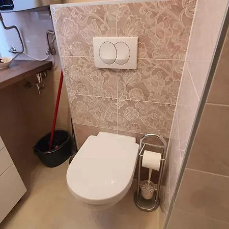 In - Balaton 41945 Apartman *