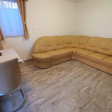 In - Balaton 41945 Siófok