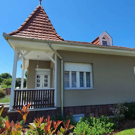 In - Balaton 41945 Lejlighed *